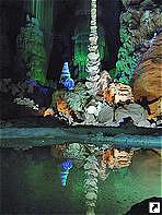   (Zhijin Cave),   (Guizhou), .
