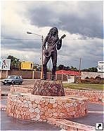Памятник Бобу Марли, Кингстон - столица Ямайки. 