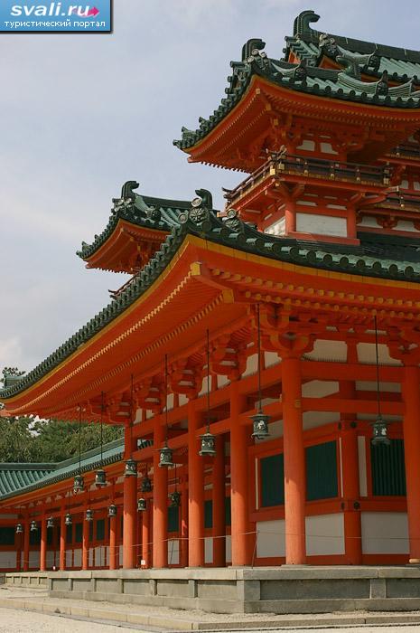 Святыня Heian, Киото, Япония.