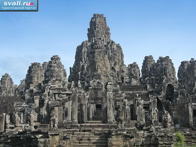Храм Байон (Bayon), Ангкор, Камбоджа.