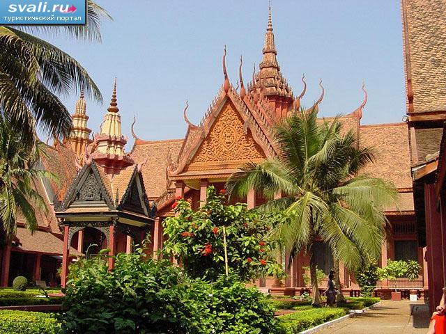 Национальный музей искусств, Пном-Пень (Phnom Penh), столица Камбоджи.