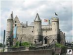 Замок Стеен (Steen), Антверпен, Бельгия.
