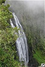 Водопад, Кения.