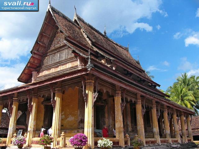 Храм Wat Sisaket, Вьентьян, Лаос.