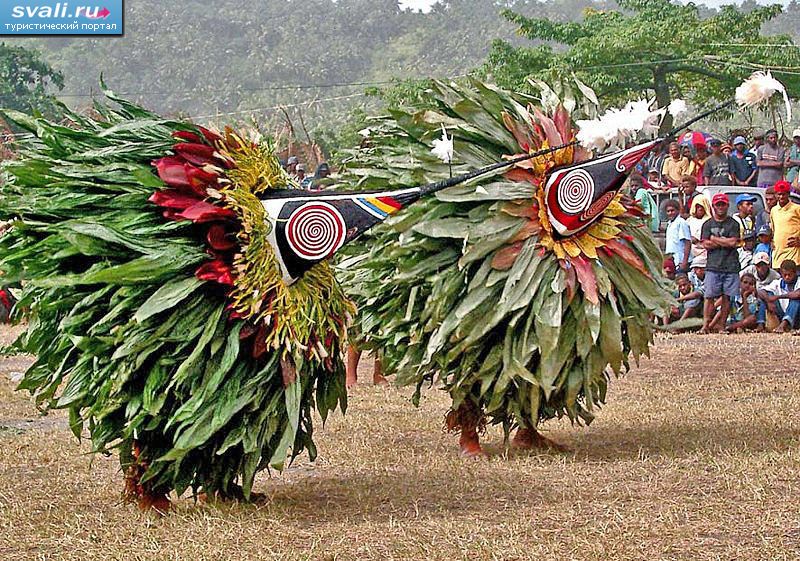 Фестиваль масок в Рабауле, остров Новая Британия (Rabaul, New Britain island), Папуа-Новая Гвинея. 