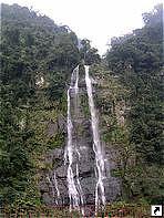 Водопад "Wulai", Тайвань.