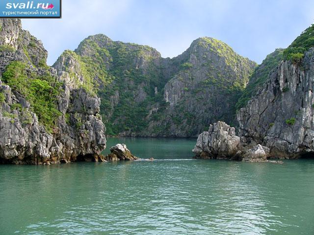 Залив Халонг (Halong Bay), Вьетнам.
