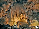 Новоафонская пещера, Новый Афон, Абхазия.