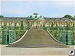 Дворец и парк Сан-Суси (Schloss Sanssouci), Потсдам, Германия.