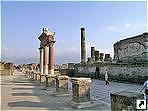 Руины Помпеи, Неаполь, Италия.