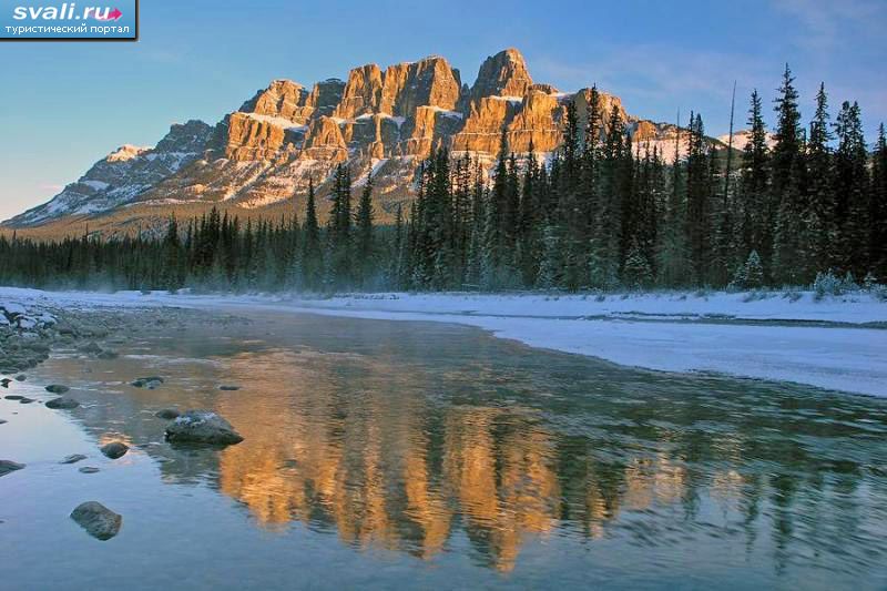 Национальный парк Банфф (Banff National Park), провинция Альберта, Канада.
