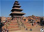 Храм Наятпола, Бхактапур, Непал. 