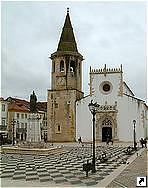 Главная площадь города Томар, Португалия.