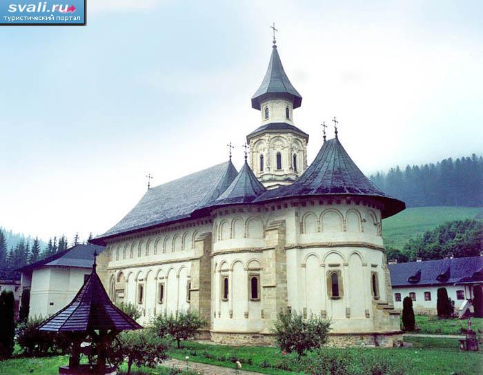 Монастырь Путна, историческая облать Молдова, Румыния.
