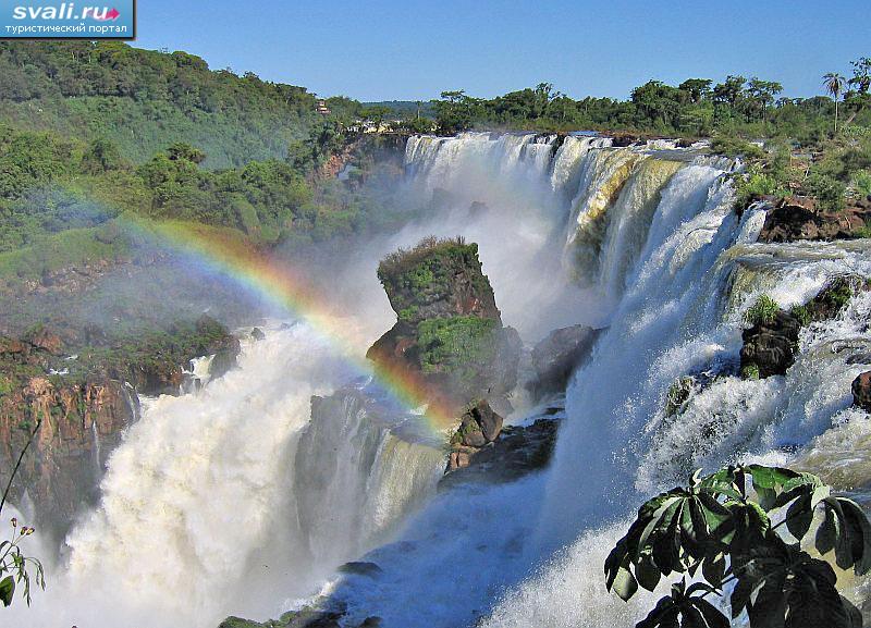   (Iguazu Falls), .