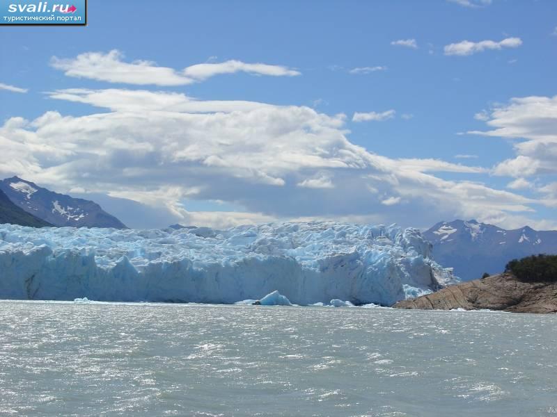 Ледник, деревня Калафате, Аргентина.