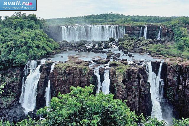   (Iguazu Falls), .