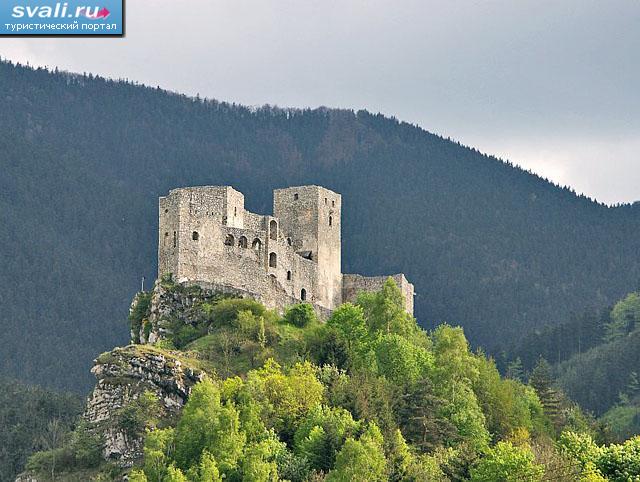 Замок "Стречно", Словакия.