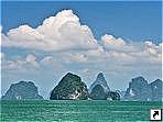 Острова в заливе Пханг-Нга (Phang Nga), остров Пхукет (Phuket), юг Тайланда.