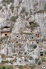Руины Миры, восточное захоронение, Турция.