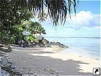 Пляж на севере острова Тавеуни, Фиджи.