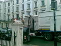 Автоматизированная уборка мусора на одной из улиц Лондона (600x450 48Kb)