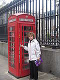 Лондонская телефонная будка (337x450 100Kb)