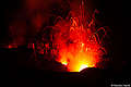Извержение вулкана Ясур (800x533 76Kb)