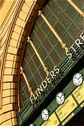 Flinders Street Station, , . (640x962 278Kb)